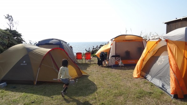 日の岬オートキャンプ場-2家族のファミリーキャンプ