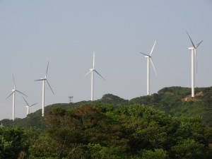 淡路島風力発電の風車を見る10